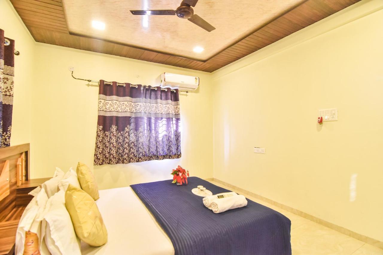 לונבלה Lifeline Villas - Mountain View 3Bhk Big Pool Villa With Baby Pool מראה חיצוני תמונה